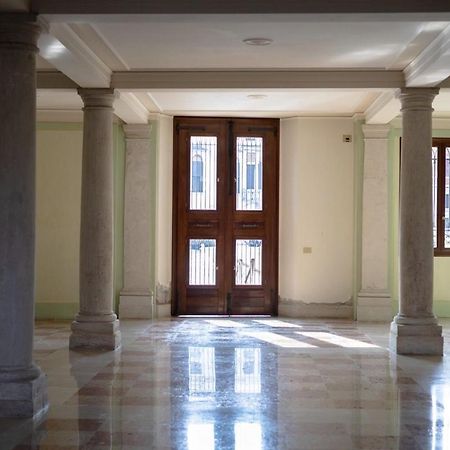 Terrazza Momon Apartment Veneţia Exterior foto